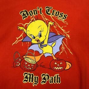 Tweety don’t cross‎ my path crew neck pullover L